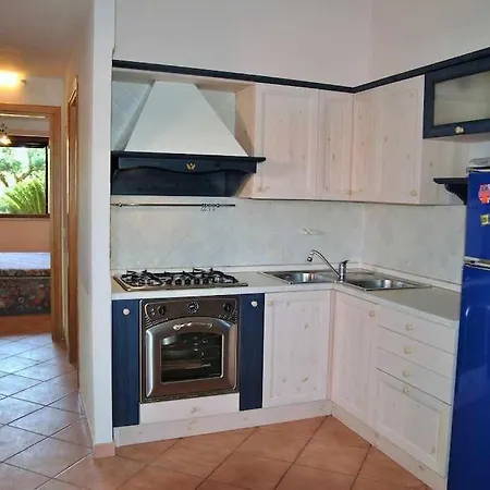 Lena 100 Mt Dal Mare Tra Terracina E Sperlon *