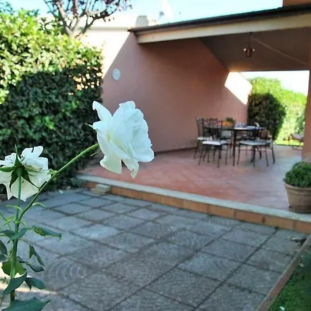 Lena 100 Mt Dal Mare Tra Terracina E Sperlon Holiday home *
