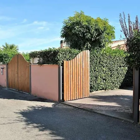 Lena 100 Mt Dal Mare Tra Terracina E Sperlon * Lido Di Fondi
